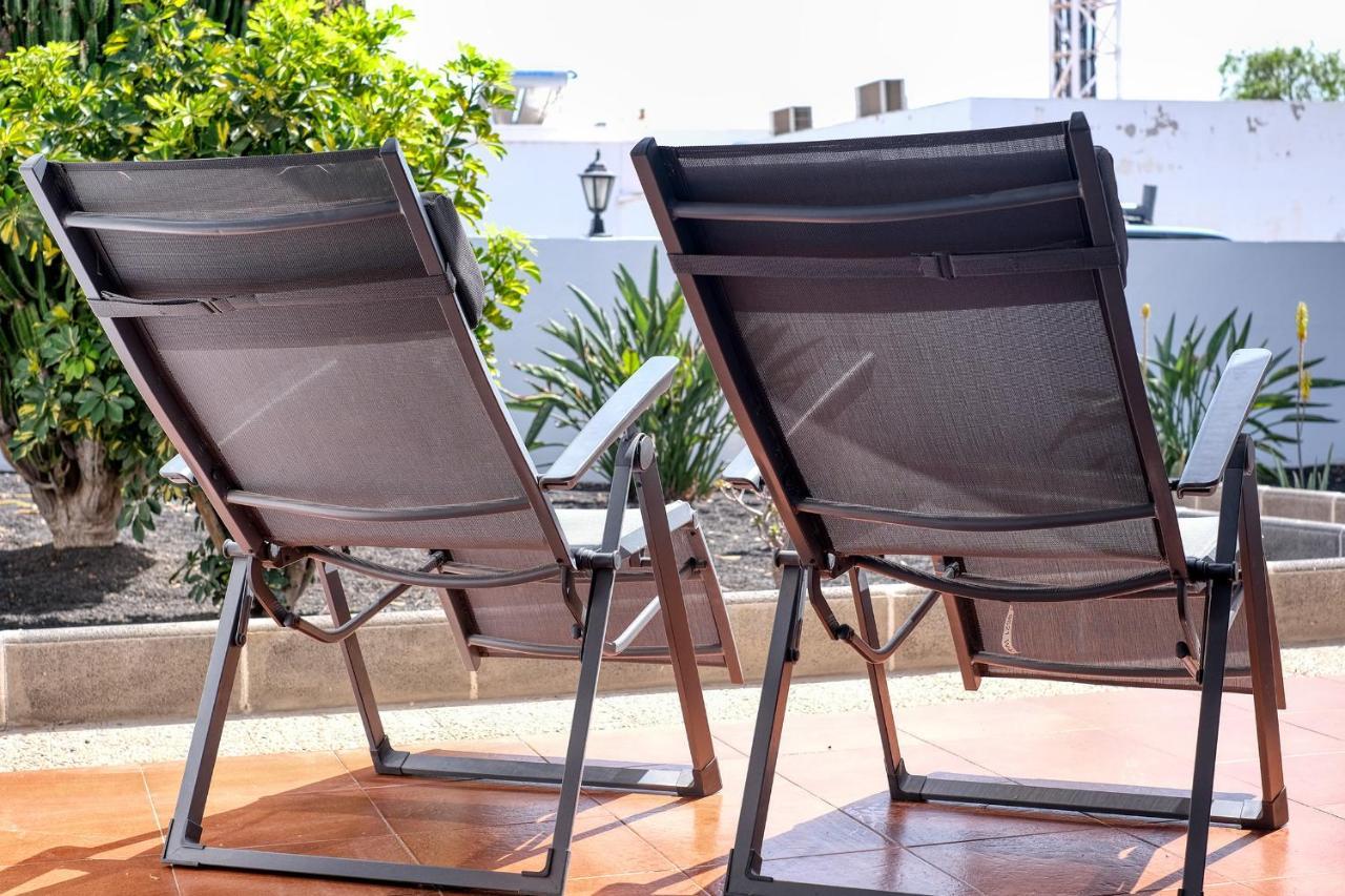 Suite Helios Relax A 500M De La Playa Puerto del Carmen  Buitenkant foto